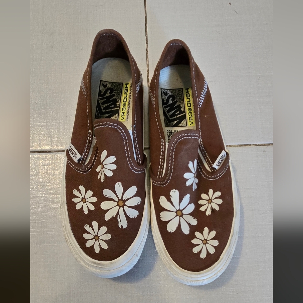 Vans Kids Brown Slip-On Shoes with White Floral Size 4